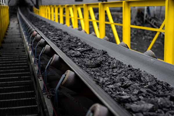 Renewables Transition Image of Coal on Tracks